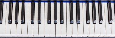 Piyano Klavye synthesizer closeup anahtar Üstten Görünüm