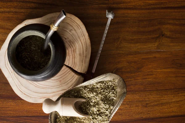 Yerba mate gourd on wooden table — Stock Photo, Image