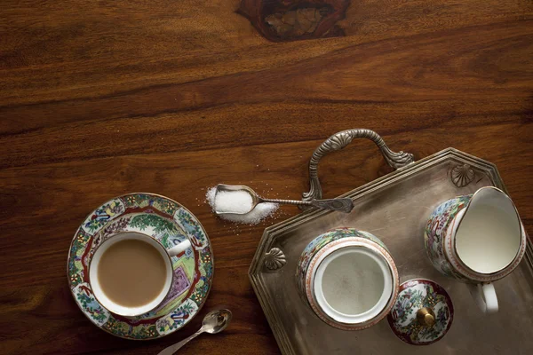 식탁에 놓인 커피 잔 — 스톡 사진