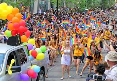 Toronto, Kanada - Temmuz 1:32 gurur geçit töreni Tarih, çeşitlilik ve eşcinsel toplumun geleceği 1 Temmuz 2012 tarihinde Toronto'da görüldüğü gibi kutluyor Toronto gurur festivalin kapanış etkinliği