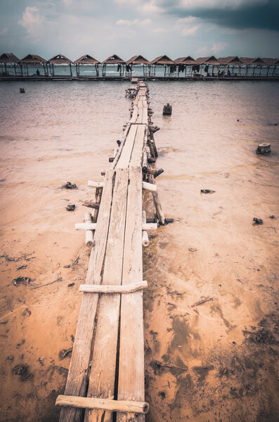 Wood cottage Water and sky in the Reservoir vintage
