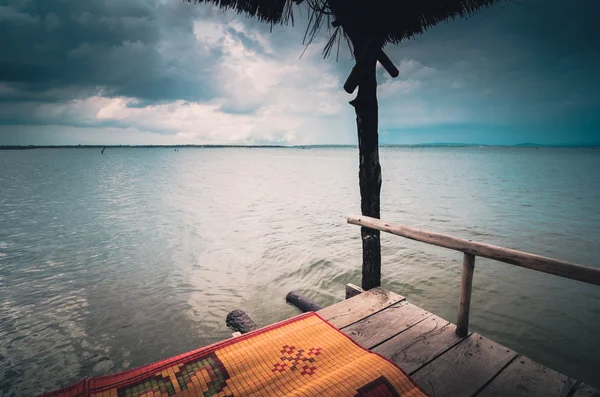 Water en lucht in de Reservoir vintage — Stockfoto