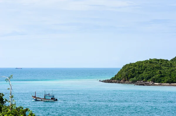 Green island and sea nature landscape — Stock Photo, Image