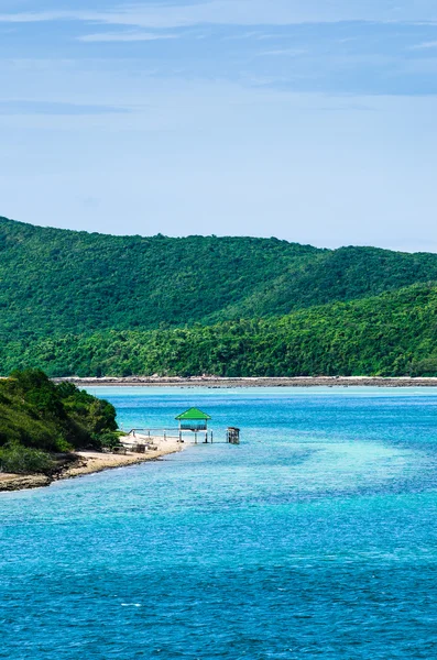 Green island and sea nature landscape — Stock Photo, Image