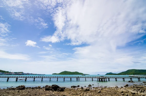 Green island and sea nature landscape — Stock Photo, Image