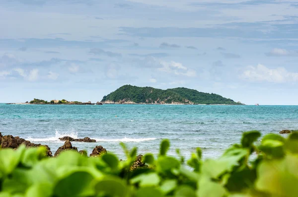 Green island and sea nature landscape — Stock Photo, Image