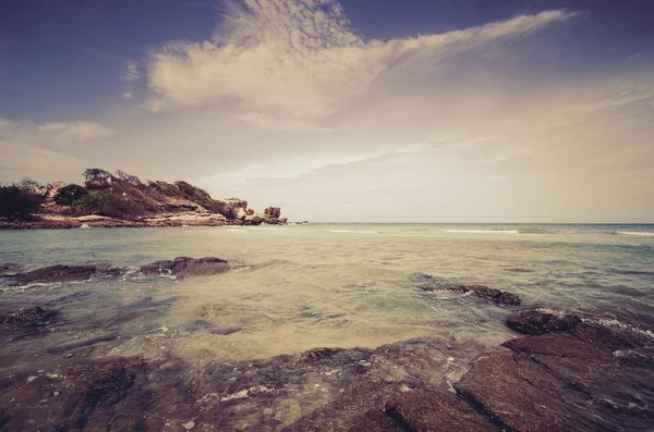 Beach and blue sea vintage — Stock Photo, Image