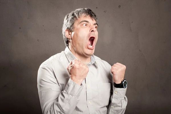 Man with angry expression — Stock Photo, Image