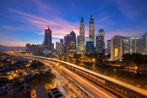 Pohled shora na Park a Kuala Lumper Panorama — Stock fotografie