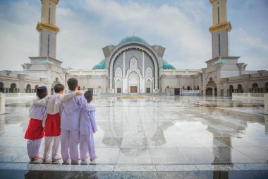 Kuala Terengganu sabah sunrise kristal Camii