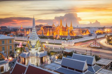Grand palace and Wat phra keaw clipart