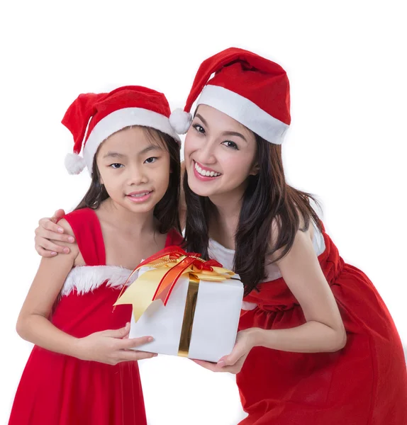 Hermosa mujer y niña de Asia usan traje de Santa Clause —  Fotos de Stock