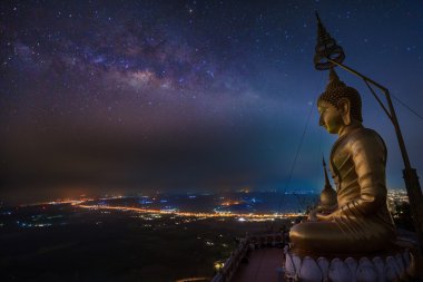 Buda Wat Tham Seua içinde 