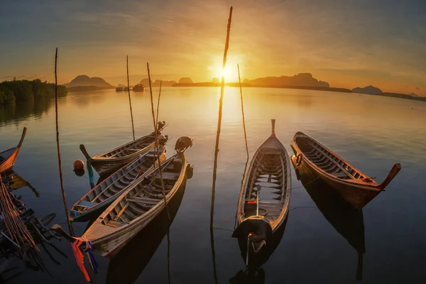 Andaman long tailed boat — Stock Photo, Image