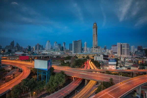 Salida del sol por la mañana en Bangkok — Foto de Stock