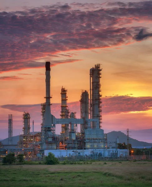 Oil refinery — Stock Photo, Image