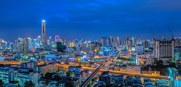 Bangkok ciudad vista de noche — Foto de Stock