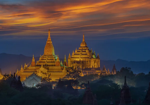 De tempels van Bagan — Stockfoto