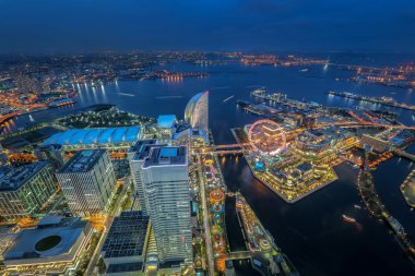 Yokohama, Japonya waterfront cityscape 