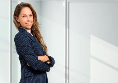 sevimli genç iş kadını