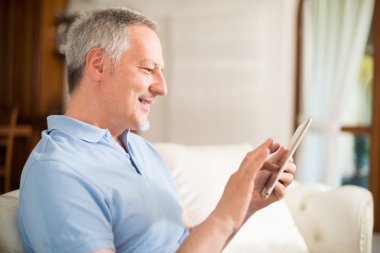 Komuta sizde tablet kullanma