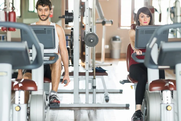 Bisikletle emekçilerin