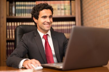 ofiste iş işadamı