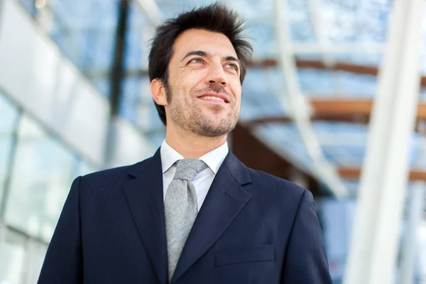 Businessman portrait in urban scene — Stock Photo, Image