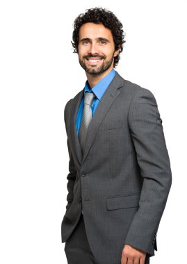 yakışıklı işadamı kameraya bakıyor