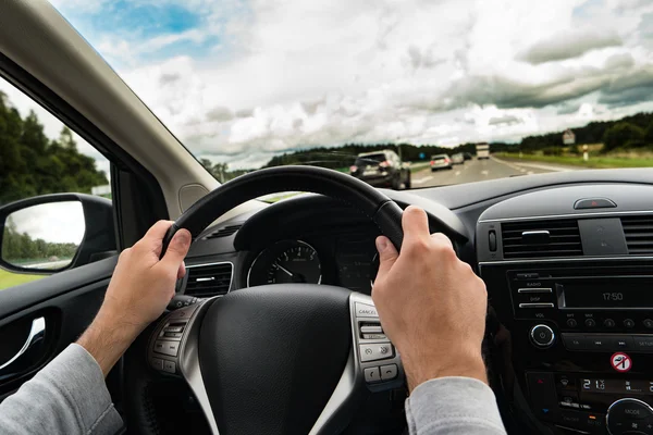 Man driving his car — Stock Photo, Image