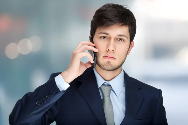 Obchodník mluví po telefonu — Stock fotografie