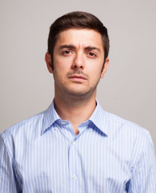 ciddi adam