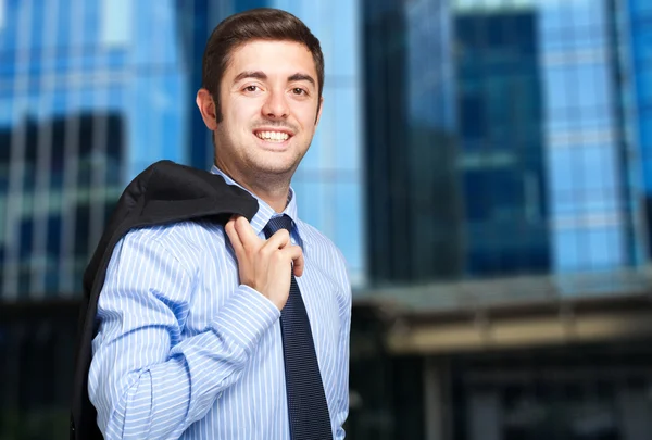 Businessman in an urban setting — Stock Photo, Image