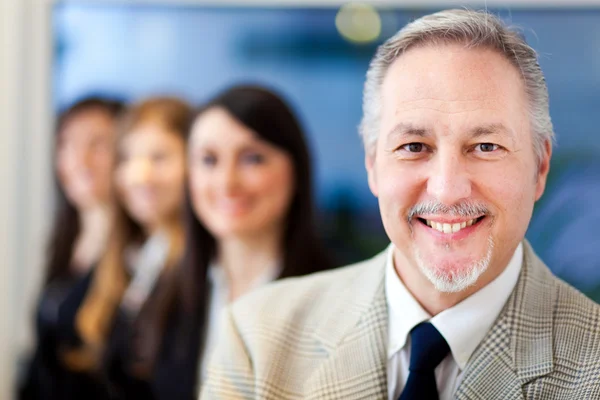 Equipo de negocios en la oficina — Foto de Stock