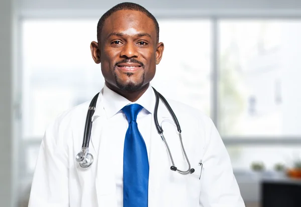 Afryki młody lekarz — Zdjęcie stockowe
