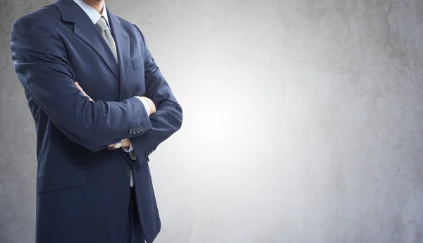 Businessman with crossed arms — Stock Photo, Image