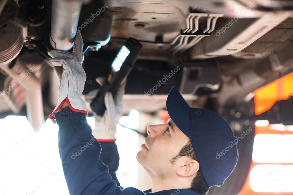 Mechanic repairing a car