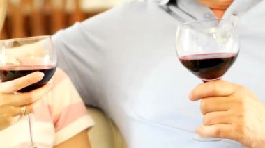 iyi bir bardak şarap zevk çift