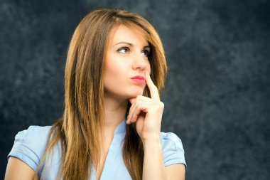 İş kadınının bir fikri var.