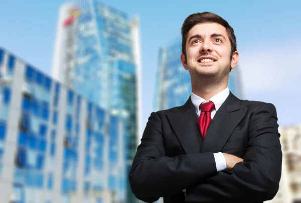 Hombre de negocios guapo al aire libre —  Fotos de Stock