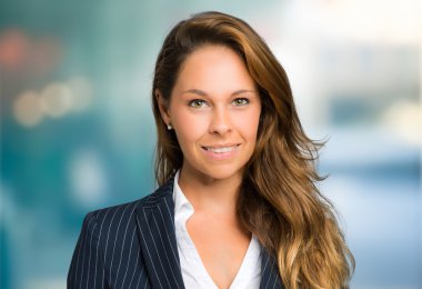 kadın Yöneticisi açık