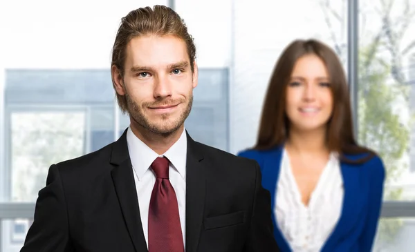 Gente de negocios en oficina — Foto de Stock