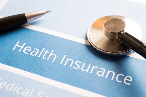 Documento de seguro de saúde — Fotografia de Stock