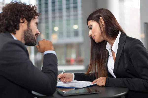 Empresarios en el trabajo — Foto de Stock