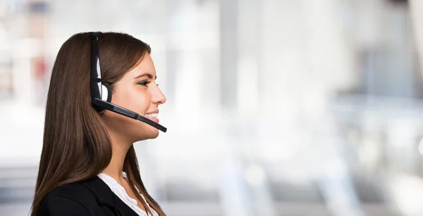 Smiling customer representative — Stock Photo, Image