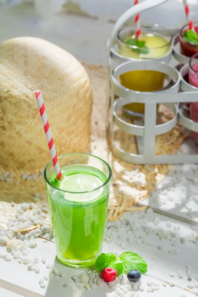 Smoothie sucré au yaourt fruité — Photo