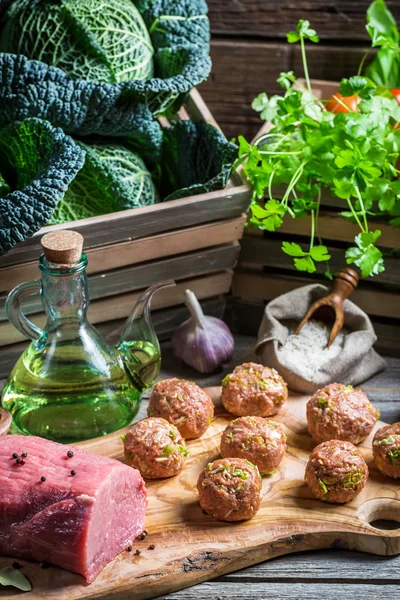 Ingredients for homemade meatballs with tomato sauce — Stock Photo, Image