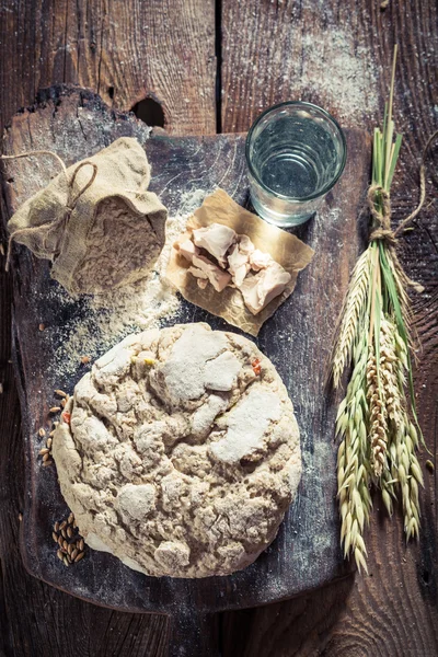Ingredientes saudáveis para pão caseiro — Fotografia de Stock