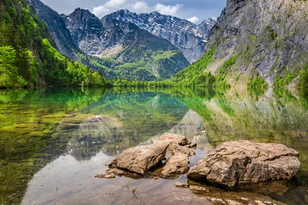 Εκπληκτική θέα της Γερμανίας στη λίμνη Obersee, Άλπεις, βουνό — Φωτογραφία Αρχείου