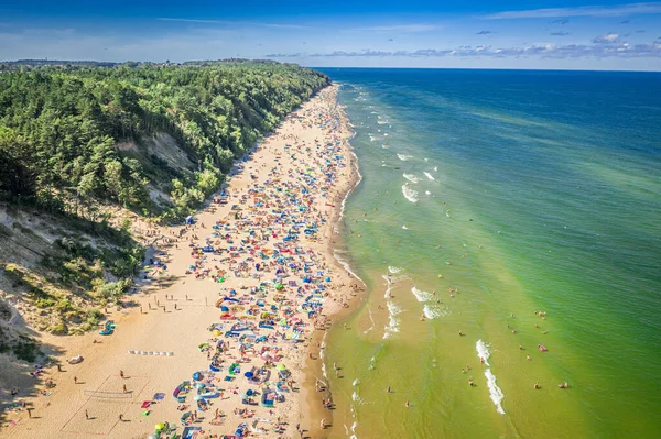 Überfüllter Strand Der Ostsee Sommer Luftaufnahme Von Polen — Stockfoto